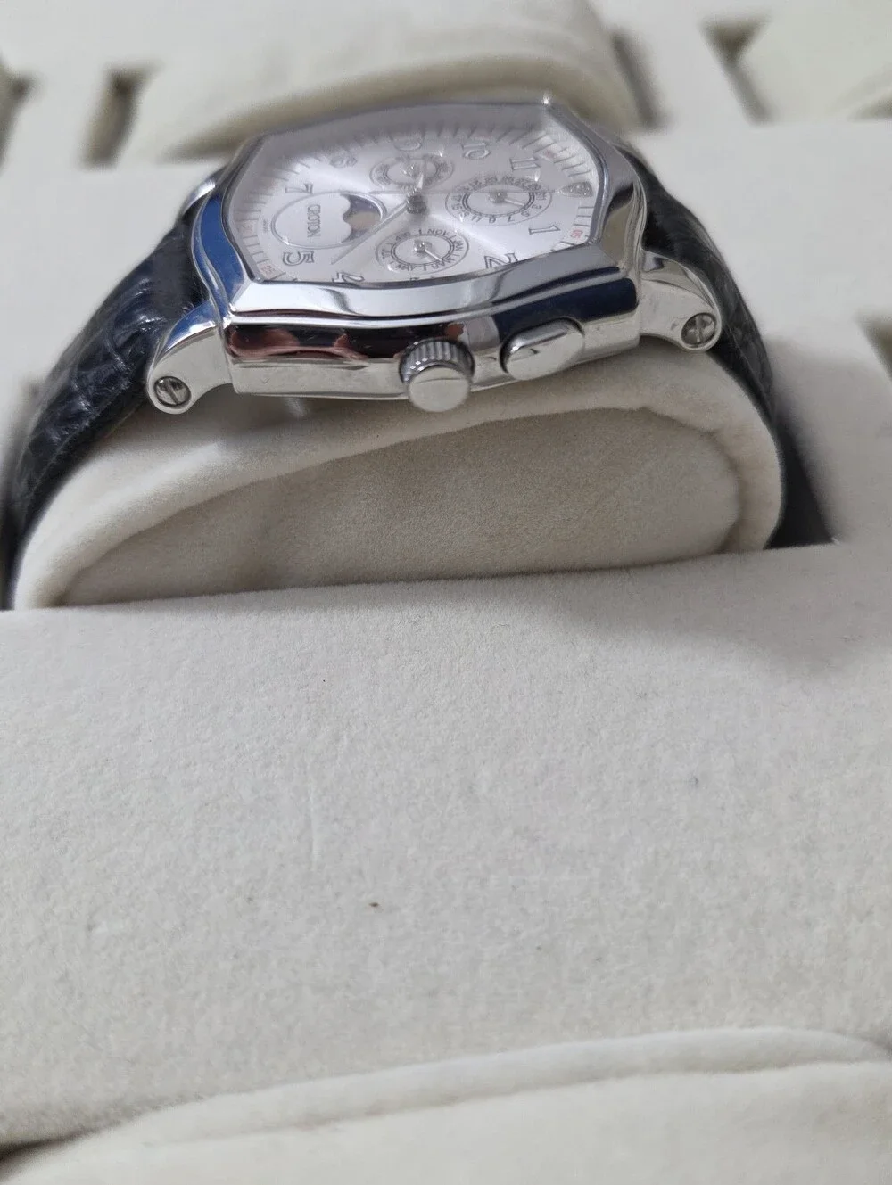 Croton Tonneau Triple Date Moonphase Watch Sapphire Crystal Black Crocodile Band - Picture 4 of 7